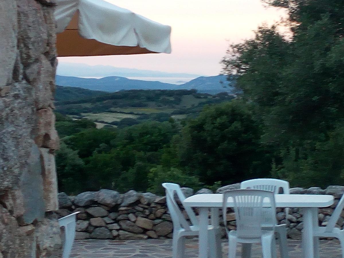 Vila Turismo Rurale L'Agliuledda Sant'Antonio di Gallura Exteriér fotografie